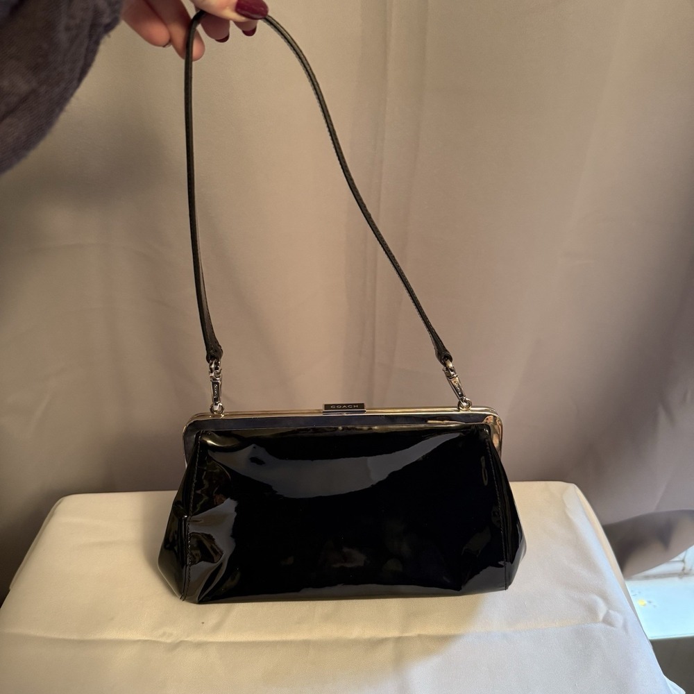 Rare Vintage Coach 2001 Black Patent Leather Shoulder Evening Bag Clutch Purse